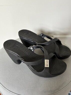 Sandales à talons Crocs Cyprus IV size W 8